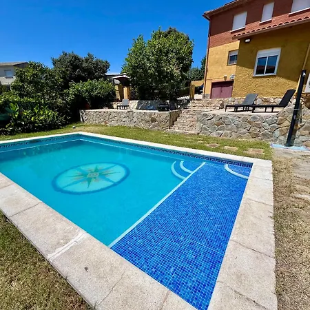 Villa Venecia En Calalberche Exterior photo